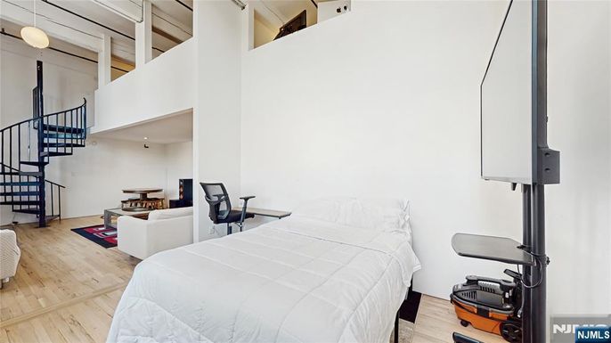 DE Listing image placeholder