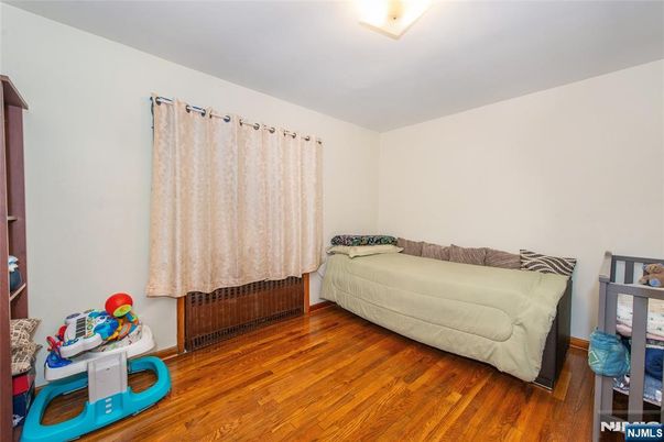 DE Listing image placeholder