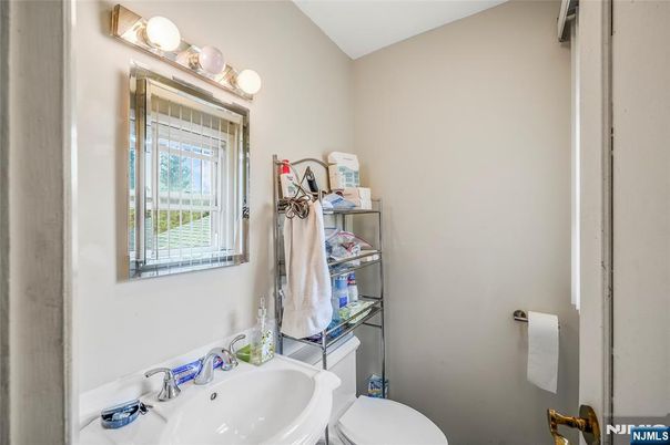 DE Listing image placeholder