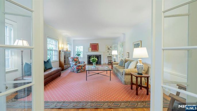 DE Listing image placeholder