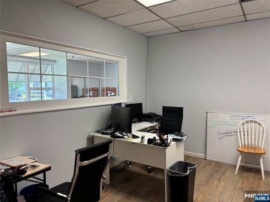 DE Listing image placeholder