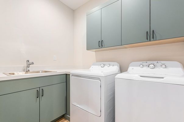 Interior, Washer