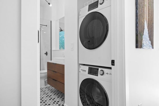 Bathroom, Interior, Utility Closets, Washer