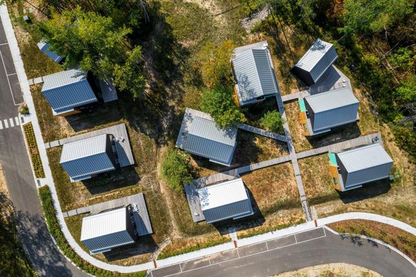 Exterior, Drone