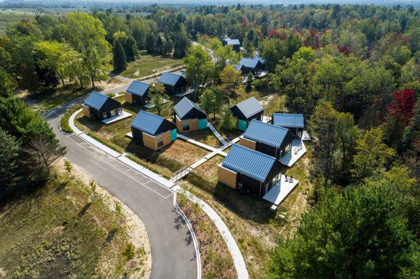 Exterior, Drone