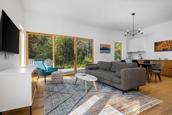 Dining room, Interior, Living room, Pendant Lights, Recessed Lighting, Wood Texture Flooring