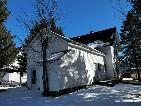 Exterior, Solar Panels