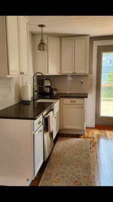 Interior, Kitchen, Pendant Lights, Wood Texture Flooring
