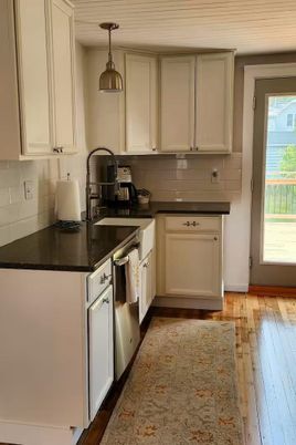 Interior, Kitchen, Pendant Lights, Wood Texture Flooring