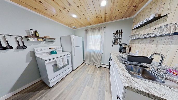 Interior, Kitchen, Recessed Lighting, Wooden Ceilings, Wood Texture Flooring