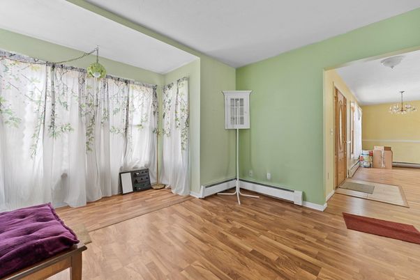 Chandelier, Empty room, Interior, Wood Texture Flooring