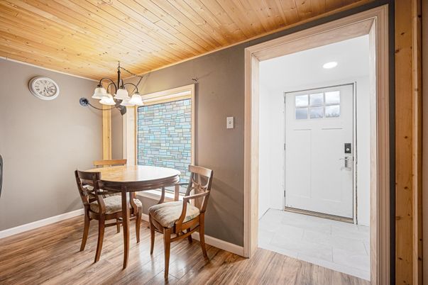 Chandelier, Dining room, Interior, Recessed Lighting, Wooden Ceilings, Wood Texture Flooring