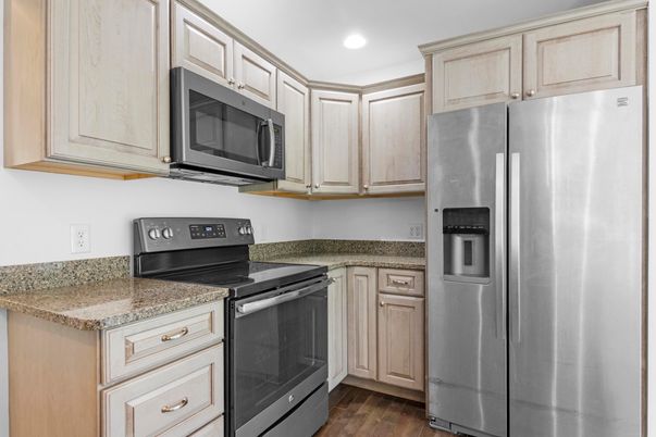 Interior, Kitchen, Recessed Lighting, Wood Texture Flooring