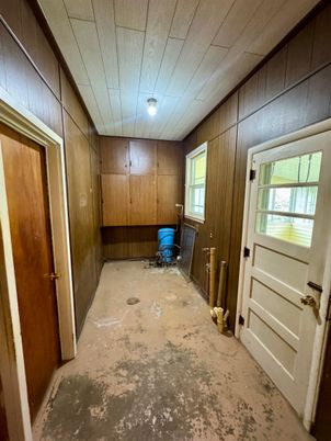 Interior, Wooden Walls