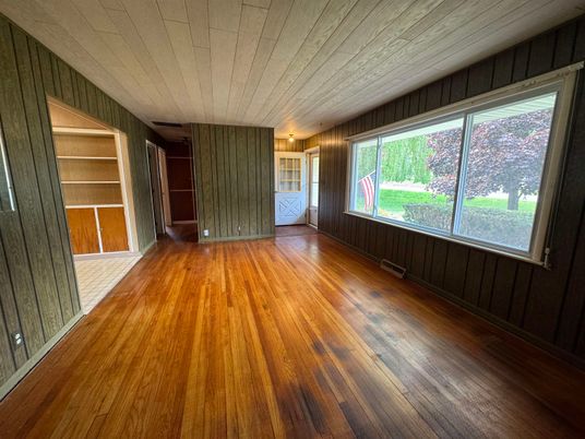 Empty room, Interior, Wood Texture Flooring, Wooden Walls