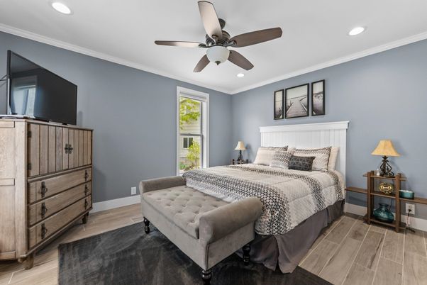 Bedroom, Interior, Recessed Lighting, Wood Texture Flooring