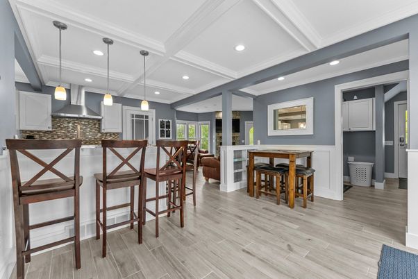 Interior, Pendant Lights, Recessed Lighting, Wood Texture Flooring