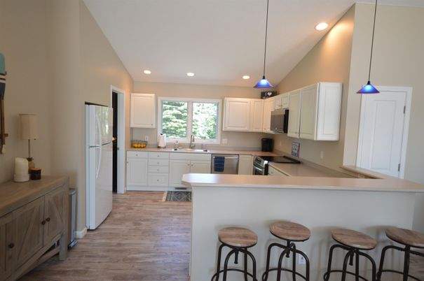Interior, Kitchen, Pendant Lights, Recessed Lighting, Wood Texture Flooring
