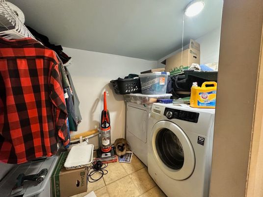 Interior, Washer