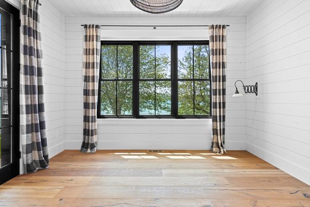 Empty room, Interior, Pendant Lights, Wood Texture Flooring