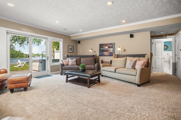 Interior, Living room, Recessed Lighting, Water