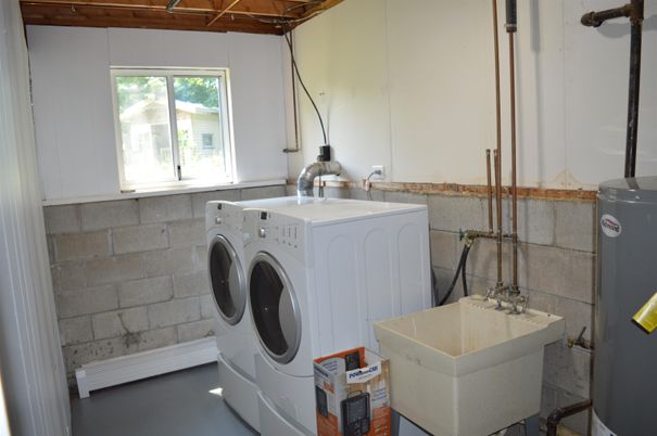Interior, Stone Walls, Washer