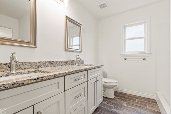 Bathroom, Dual Sink Vanities, Interior, Wood Texture Flooring