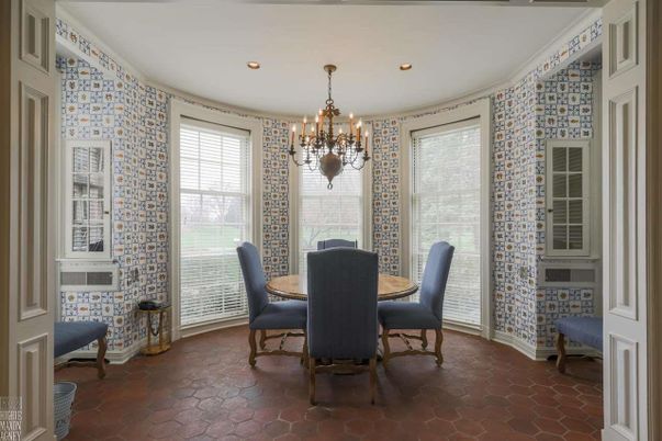 Chandelier, Dining room, Interior, Recessed Lighting