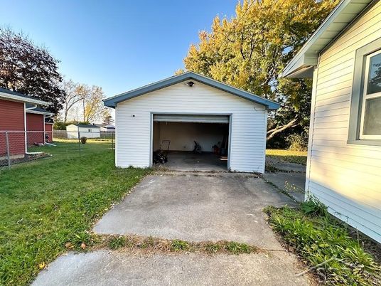 Backyard, Detached Garage, Exterior