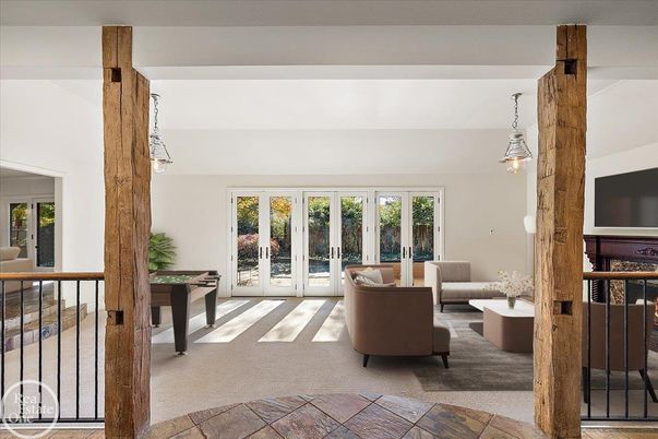 Interior, Living room, Pendant Lights