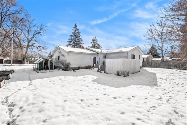 Backyard, Exterior, Playground