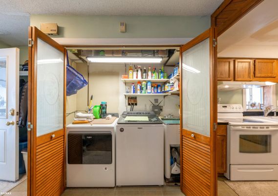 Interior, Kitchen, Washer