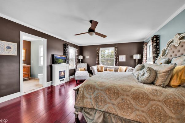Bedroom, Fireplace, Interior, Wood Texture Flooring