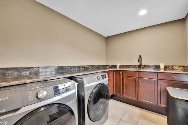 Interior, Recessed Lighting, Washer
