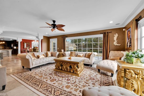 Dining room, Interior, Kitchen, Living room, Pendant Lights, Recessed Lighting