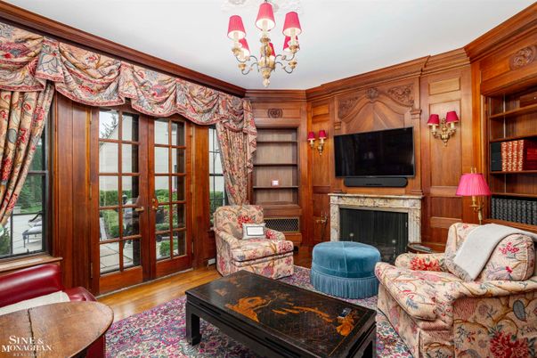 Chandelier, Fireplace, Interior, Living room, Wood Texture Flooring, Wooden Walls