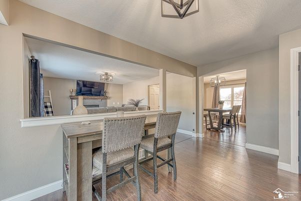 Chandelier, Dining room, Interior, Wood Texture Flooring