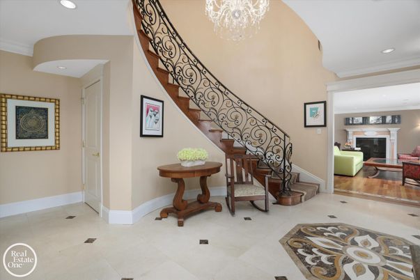 Chandelier, Fireplace, Interior, Recessed Lighting