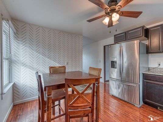 Dining room, Interior, Kitchen, Stainless Steel Appliances, Wood Texture Flooring
