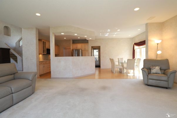Dining room, Interior, Kitchen, Recessed Lighting, Stainless Steel Appliances, Wood Texture Flooring