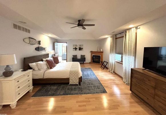Bedroom, Fireplace, Interior, Wood Texture Flooring