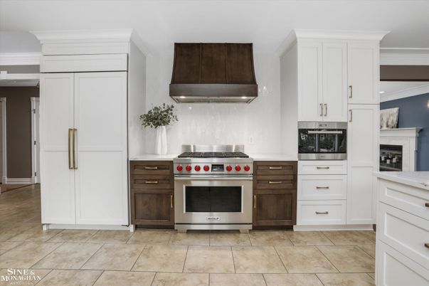 Interior, Kitchen, Stainless Steel Appliances