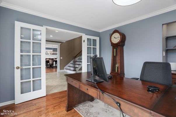 Home Office, Interior, Recessed Lighting, Wood Texture Flooring