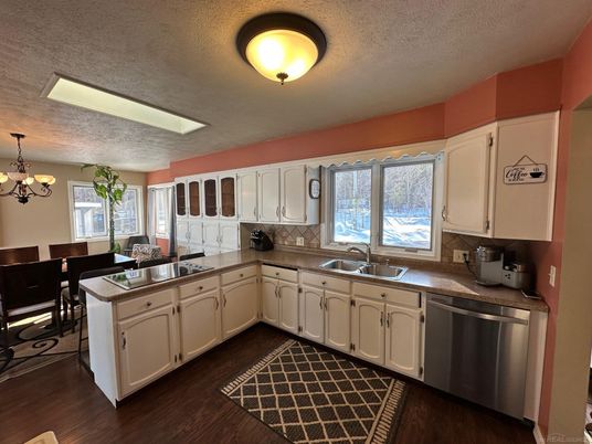 Chandelier, Dining room, Interior, Kitchen, Wood Texture Flooring