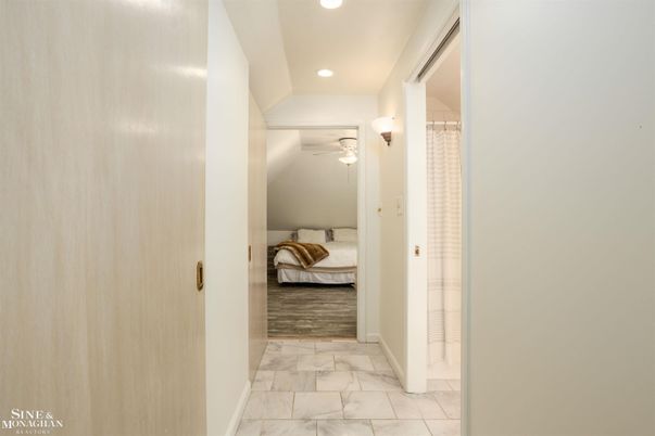 Bedroom, Interior, Marble, Recessed Lighting