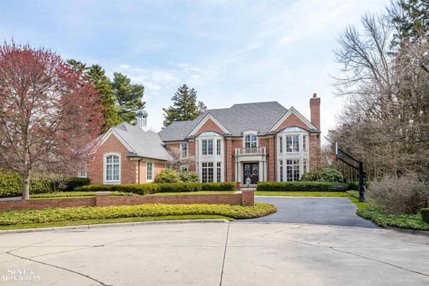 Exterior, Facade, Brick Facade, French Provincial