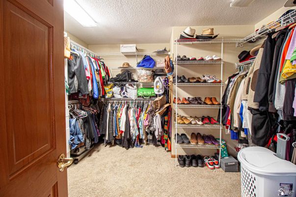 Interior, Walk-in Closets