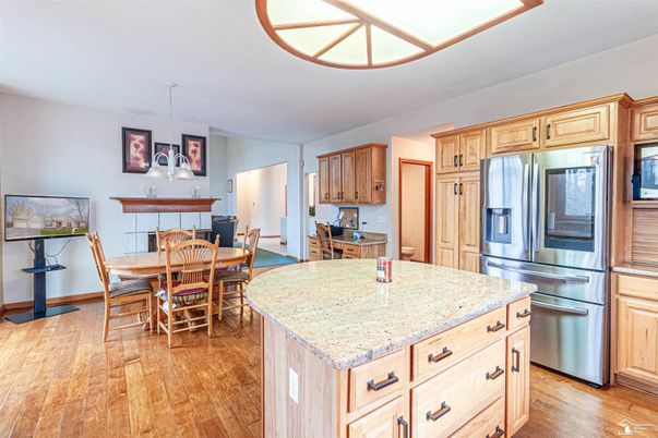 Dining room, Interior, Kitchen, Pendant Lights, Stainless Steel Appliances, Wood Texture Flooring