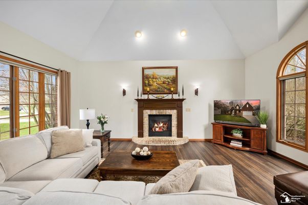Fireplace, Interior, Living room, Recessed Lighting, Wood Texture Flooring