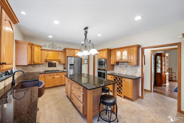 Interior, Kitchen, Pendant Lights, Recessed Lighting, Stainless Steel Appliances